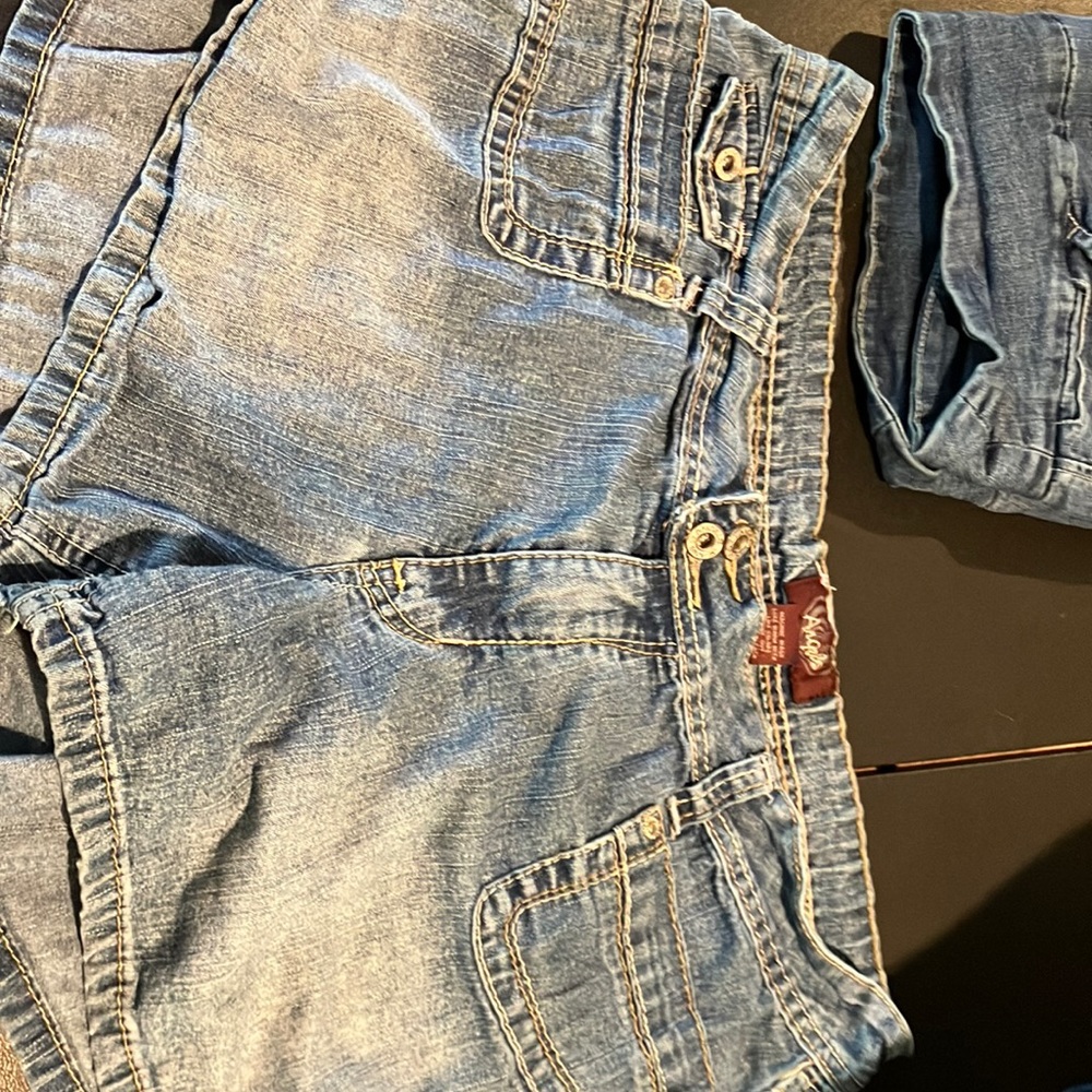 Angels shorts